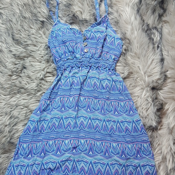 Lucy Love Long  Flowy Top - Size S - Picture 2 of 4